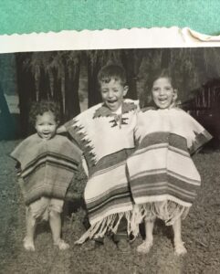 Olivia Collins Instagram - Me tocó nacer en el país más hermoso del mundo 🌵🤍🌶 ¡Mexicana de corazón, con orgullo y a mucha honra! Aaaaaaaaay 🦅 #vivamexico #15deseptiembre #mexicana Mexico City, Mexico