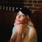 Olivia Collins Instagram - Boa noite 🌙 ☔️ 🍝 🛒 #vidacollins #disfrutando #oliviacollins #vancity The Flying Pig