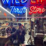 Olivia Collins Instagram - Boa noite 🌙 ☔️ 🍝 🛒 #vidacollins #disfrutando #oliviacollins #vancity The Flying Pig