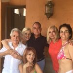 Olivia Collins Instagram - Recuerdos y recuerdos, reuniones y reuniones, brindis y más brindis y tantas cosas que celebrarte amiga querida @faridename que no nos alcanzan ni los mariachis 🎺🪗♥️ Feliz cumple (+1dia 🤭) Te adoro infinito amigocha 👯‍♀️ Mexico City, Mexico