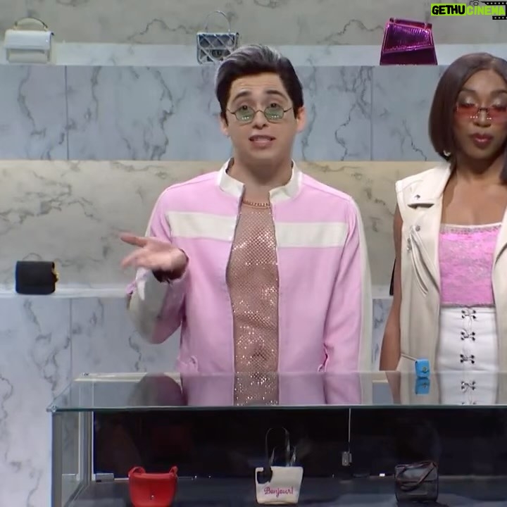 Olivia Rodrigo Instagram - @nbcsnl what an unbelievable honor!!!!! thank u for having me!!! the most special timeđź’“
