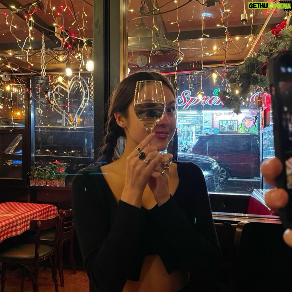 Olivia Rodrigo Instagram - made of angel dustβ€οΈπππΌπΌππΌ