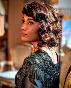 Olivia Swann Instagram - Meet Lady Astra...⁣
⁣
And Gromulan Astra⁣
And Community Firewoman Astra⁣
⁣
5x14 was the most bonkers episode and I was living my absolute fantasy in a damn period drama (people of colour playing aristocracy? Yes please!). This ep pulled out all the stops and it was so much fun to film. Huge congrats to Marc, Grainne, James and the whole cast and crew and hair, makeup and wardrobe for putting together such an epic hour of TV. Fates be praised! And it’s the season finale next week!⁣
⁣
#legendsoftomorrow #friends #downtonabbey #startrek #misterrogers #parody #dc #dccomics