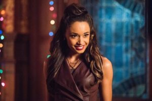 Olivia Swann Instagram - The shoulder pads and curls are gone!? ⁣
⁣
Ep 12 airs on Tuesday on @thecw written by the incomparable @yomoham and Matthew Maala 🙌🏽⁣
⁣⁣
#legendsoftomorrow #freaksandgreeks #dcuniverse