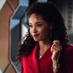 Olivia Swann Instagram - Legends of Tomorrow picks up again tomorrow night on The CW ✨ Astra and her shoulder pads are back in Ep10 next week. Can’t wait for the madness to continue 💪🏽⠀ ⠀ #shoulderpads #legendsoftomorrow #dccomics #letsgo
