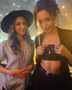 Olivia Swann Instagram - @shethority represent ✌🏽 with @talaashe ⁣
#shethority #women #ladiesoflegends #legendsoftomorrow #wrapparty #jewelry #rings #nightout #downtown #vancouver