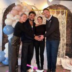 Olivier Dion Instagram – Tellement heureux de vous partager le grand cri de corneille de ma sœur lorsqu’elle a découvert que ce sera une petite fille qui nous rejoindra en avril prochain. 🥹💕 @dionfrederique tu seras une maman absolument formidable et @tomgrav, quelle chance elle aura cette petite de t’avoir comme papa. Je vous aime et je l’aime déjà de tout mon cœur. ❤️