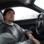 Olivier Dion Instagram - New dream car unlocked. 🔓😮‍💨 Merci @porschecanada de nous avoir invité pour cette événement unique ou l’on a pu non seulement découvrir mais aussi conduire l’incroyable Porsche 911 Dakar pendant toute une journée à travers les décors d’hiver majestueux de la ville de Québec. En ajoutant à ça l’hébergement royal au Château @fairmontfrontenac, ce fut une expérience absolument hors du commun et extraordinaire!! Thanks and see you soon!!! 🤝❄️❄️❄️ #DakarWinterDriveQc #DakarDreamDrive #DrivenByDreams #PorscheCanada