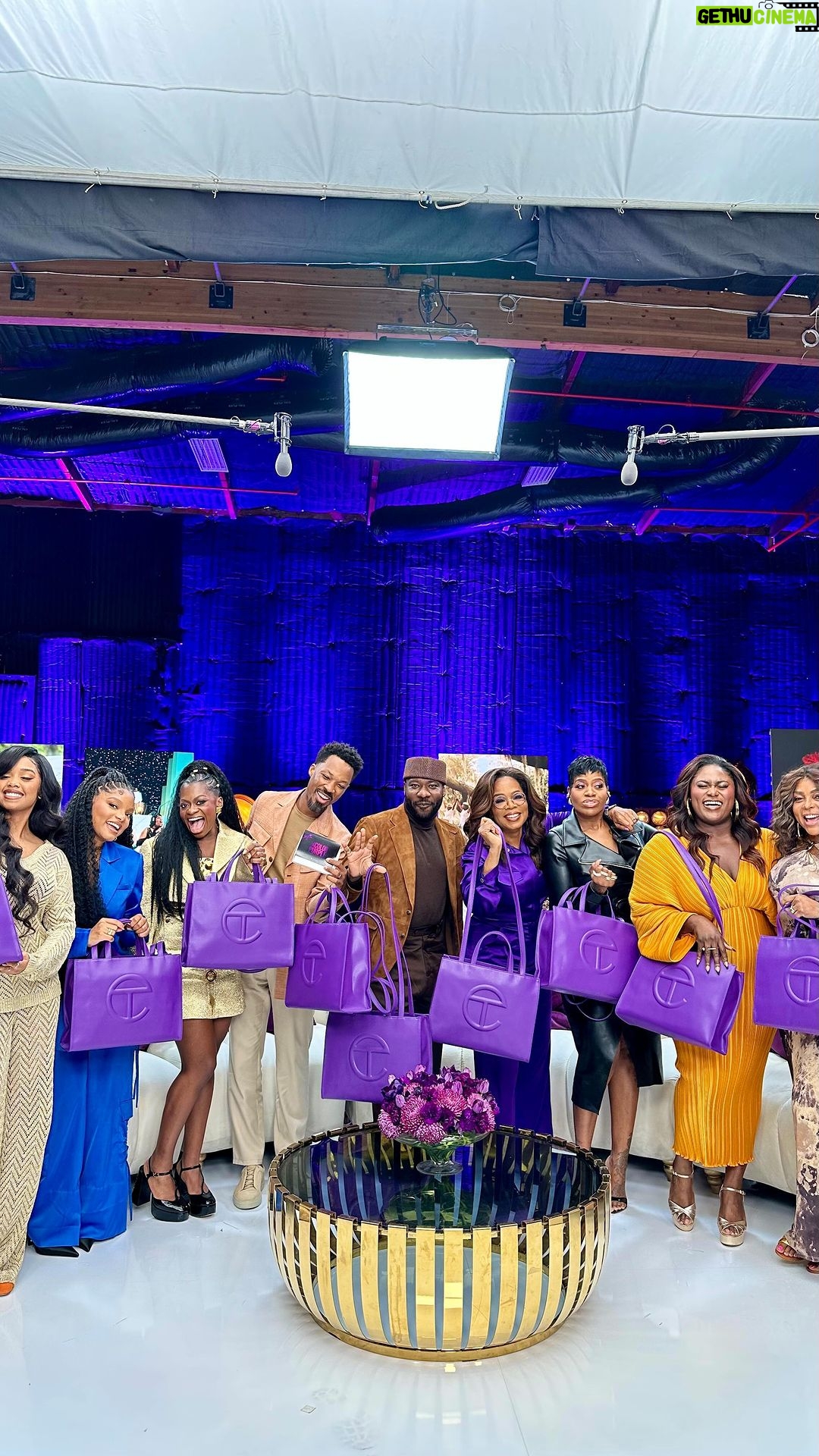 Oprah Winfrey Instagram - @telfarglobal is getting in on our Purple fun, so I had to make sure my @thecolorpurple family got their Purple bags with movie tickets from @fandango just in time to spread the Purple love—link in bio to get your own💜 #OprahsFavoriteThings