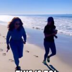 Oprah Winfrey Instagram – Celebrating 70 with a run on the beach. #healthisthebestgift. Thank you for all the birthday love 🥳