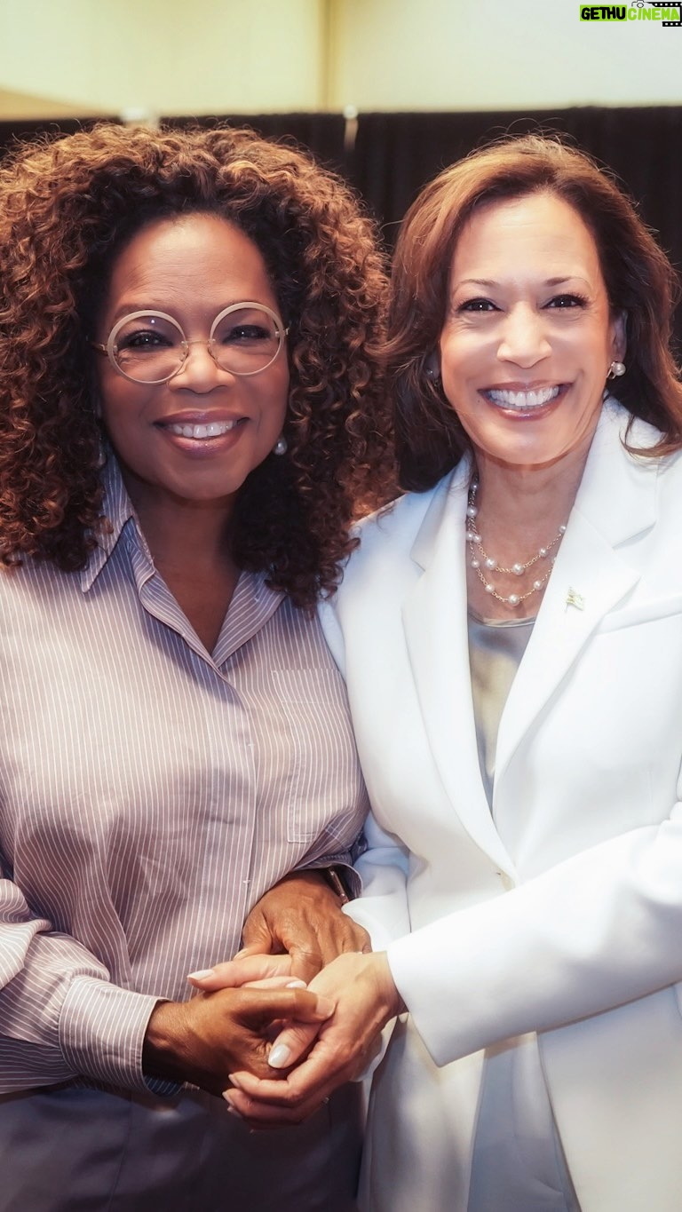 Oprah Winfrey - 112.3K Likes - One of the great things about @essencefest is you never know who you’re going to bump into! Enjoyed talking with Madam @VP right before she hit the @essence stage! #EssenceFest