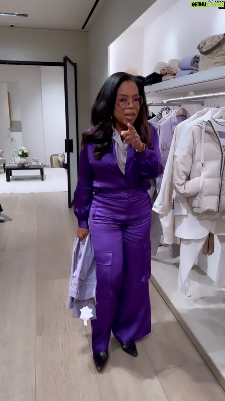 Oprah Winfrey - 658.9K Likes - Y’all have six months to get your purple wear for opening day of #TheColorPurple cause it’s gonna be a purple Christmas 💜💜💜