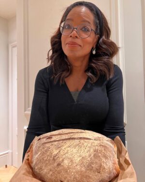 Oprah Winfrey Instagram - Couldn’t leave Italy without my favorite souvenir: BREAD!!! 🥖🇮🇹