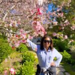 Oprah Winfrey Instagram - Spring is flaunting in my backyard! This season makes me siiiiiing 🌷🌷🌷