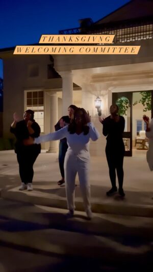 Oprah Winfrey Instagram - Yearly tradition: African song for newcomer Paul, spouse to daughter-girl Palesa. Thanksgiving is in full force here 🦃🦃🦃