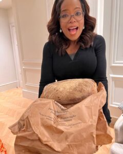 Oprah Winfrey Instagram - Couldn’t leave Italy without my favorite souvenir: BREAD!!! 🥖🇮🇹