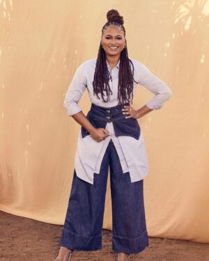 Oprah Winfrey Instagram - When we started @queensugarown, @ava called me saying, “I have this idea: What if we just have all women directors?” Her vision led to 7 seasons, 88 episodes, and 42 women calling, “Action!” And to that I say, take your bow Ava! Thank you @variety for spotlighting this incredible feat—we hope it inspires generations to come. #PowerOfWomen (📸: @ramonarosales)