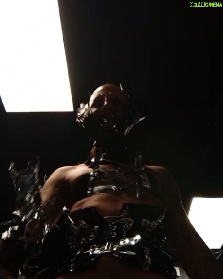 Orkgotik Instagram - D̵̢̼͎̤̱̼̝͉̀̋ë̸͓̺͍̗̦̳́͊́̾̾͆ṡ̴̜̺̔̀̑d̶̤̤̩͎̯̳̥́̑͝ȩ̸̘̯̦̼̯͖̪͓̄̒ ̷̫̘̔ę̷̭̐͊̊̈̅̄̑̍̚ļ̵̺͖̥͎̼͇͍̺̗̊͆͊̀̍͂͒͋͆͑ ̷̟̺͔̗̼͙͈͙̟̬͐̓̌ṃ̶̨̩̞͔̖̒͌͜ą̴̢̘̻͉̞̈̈̊̏͂́́̒r̶͇̝͕̈́͝ ̴͎̰͇͓͋̐̅̃̒͝͝l̴̥̥̺̺̈́̋͗̇͒̽̅l̸̡̩̘̞̳̥̙͈̗͐̅̔ͅẹ̵̖̭̀̀́g̶̡͕̽̿̆̇͋͑̅͘ä̸̡̯̗̭͉̖̫̫͎̦́̒̎́̚ ̸̬̗̣̰͇̥̙̤̌̈̌͌̑͠ų̶̧̲͕̰̼̲͇̜̀̿̎̕ṉ̴̩͍͝ ̶̮́̍̽́͆̎̓f̴͔͇͖̥̘͐̋̀̓́̕͠a̸̧͉̖͖̥͗n̵̢̩̗̞͔̗̦͖̋͜ͅt̸̨̺͉͙̫͓̖̺̓́̀̃̾͑́̌̃̃a̴͖̮̬̝̬͚̹͇̯̒̾͜s̴̡̛̳̿̅͗̒͐̉m̶̨̛̥͙̹̹̎̓̈́̃͒̐̍̚͜ả̶̢̬͉͍̱̽̽͒͝ͅ ̴̢̢̱͔̩̫̖̤͖̫̾̄̄̿͋̉͆̀̓͘h̶̳͓͋͘e̶͉̤̩̫̍̒̆̓̂̕c̶̡̣̯̙̳͚̑h̶̢͇̗̱͇̲͐̒ò̵̰̒͊́̀͗̂͋͝͠ ̷̧͖̪̍̑̿̈̐̉̿̏͋̔d̵̖͉͉̙̥̞͌͋͘ę̵̟̰̬͛̓͋͐́̚̚̚ͅ ̴̡̖͈̼̰̻́̾̂͐͛͐́̔͝ć̵̡̺͇̬̟̰̯̻͕̃̓͐̕͝ő̷̱͕̥̗͍̲̫̩̯̀͜s̴͔͆̋͋̽̈̔̈̕͠à̷̳̣̖͕͇́̂̅́̃ṡ̷̗̳̲̟͆̎ ̴̗̟̘̭̩̭̅̄q̸̪̘̣͗͆͒̈́̎͗̎̂̈ṷ̶̹̘̦͂̀̍͊́͋̅͠ͅe̷͑͋̓́̈̏͛̊ͅ ̵̝̎̋̎̀̓̑a̴̢̯̜̹̠̞̘͖͖͌̌̆͆̎̂̽̈̕͜͝m̸̫̘̦̅͊̈́͊̊͜é̸̙͛͊͑̑̎͐̌͆͝ ̸͙̮̔̿͐̃̆͑̚̚̕y̶̛̫̫̭͇͕̣̳͌̈́̓͋̿ ̷̻͍̍̑̂̃̐̍̚͘p̴̗̃͊̑̌e̵̟̰̔̓͌͛͜ř̴̻͙̜̟̙͒̌̾̔̒ḏ̶̛͈͖̖̬̪̬̱̎̇̇̇͛̕͠͠į̶̧̯͙͍̯̟̫̰͎́̈́̑̒̄̈̑̈́̈́͘͘.̶̡̱̱͚͎͚̺̖͛̇́́̏͠ (thank u Houston @roombarspring the whole last night's cast and especially specially @theblackberri for all the love and care. it was magical I appreciate the kindness the darkness the sweetness!!! and all the ppl that showed up to support us I love u. hope to see u soon 💋) helmet @vil.bilis Black face piece @erochikkuu pants @__whatisreal__ Choker @boifri3nd 💫 Houston, Texas
