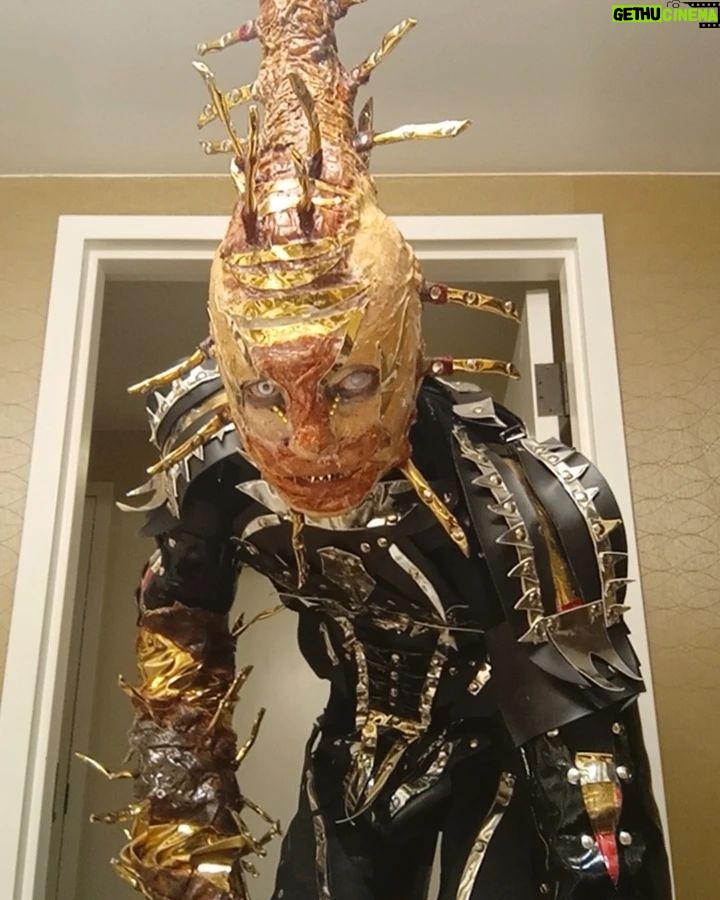 Orkgotik Instagram - IN MY MULHOLLAND DRIVE ERA ((((((AVAILABLE FOR BOOKINGS IN THE U.S. AND ALL AROUND THE WORLD /UNDERWORLD)))) #CYBERPUNKPRETZELPIRANHA LAST NIGHT WAS F COOL THANKS FOR SAYING HI AND TO THE BOULETS BROTHERS AND THE TEAM FOR INVITING ME. I MISSED MY SISTERS LIKE HELL! ALSO I'LL BE IN A LA FOR A COUPLE OF MONTHS SO SHOW ME SOMETHING FUN..BYE. . . . . . . . . . . . . . #halloween #ball #dragula #orkgotik #monster #horror #art #cyberpunk #creepy #fashion #streetwear #monsterprincesscosplay #monsterdrag Belasco Theatre