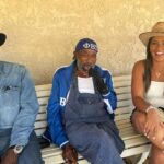 Page Turner Instagram - It was such an honor to meet, talk to and chill with THE @officialrichardroundtree last year with my cousin @iamcarolyngriffey ❤️ (thank you for taking me Cuzzoto Glynn Turman’s amazing ranch 😭)… I was really in disbelief being in the presence of such Hollywood royalty and GREATS, and was moved to tears thanking him and the great @benvereen & @lhjman for making a way AND ENDURING ALLLL they did for over 50 years in film & television so that a Black woman like me would have an easier path to my dreams. 😭 Sitting with Mr. Roundtree and laughing and listening to him tell me about ALL of MY #FixMyFlip episodes that he watched BLEW. ME. AWAY!! You never know who’s “watching” you… And when you find out SHAFT himself, AKA Richard Roundtree was, WHEW …. I’m honored beyond belief. 😭😭 Thank you, Sir, for a lifetime of movie & TV excellence and for being so kind to me (& for watching my show 😭). You will always be honored. Rest well. 🙏🏽