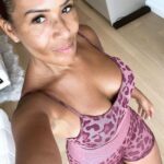 Page Turner Instagram - It’s a long one 🤣🤣 Your Thankful Tuesday Sermon 🤣🤣 I’ve been a full-time entrepreneur since 2000 and full-time Real Estate Broker for 20 years (whew that’s faith AND works!) … and while I’ve had several different streams over the years, Real Estate & working out have been the most faithful, only because I have been faithful to the faith AND works that it takes to see such a span of success (spiritually, physically, mentally, emotionally)…. You get out of life what you put in. You work a plan, the plan will work for you. If you get stuck in a hole, stop digging & ask for help. God moves with movers. #DotheWork … I could go on & on! I’ve been saying AND doing the same things since the 1900’s 🤣🤣 (if you’ve known me a long time & know it’s true 🙋🏽‍♀️🤣) and these practices have led me down a successful & fulfilling path (& not an easy one, but worth it!) .. I’m even still envisioning & catching dreams at the ripe ole age of 50 🤣🤣💅🏽 … (mind you I didn’t get on TV until I was 45 and just in the last year I’ve been on 8 shows … Including two seasons of the dopest one around Fix My Flip 🤣🙌🏽 To some I may be extraordinary, to me I just do the extra that the ordinary won’t do. And on occasion, I’ll pat myself on the back 🤣🤣 2 months ago I weighed 170 (the heaviest ever in my life) .. Today I’m 155 with 10 to go for MY healthy & feeling my best place. It didn’t just happen. Form my body o had to make the decision, change my wicked middle of the night eating (vegan 🤣) cookie ways & for my work, I’m still breaking through fear barriers and working plans, oh and still getting to MF’ing work. Disciplined. Relentless. Pivoting. And doing it in love for my best self. #WatchGodWork . . @lagree213 has been a catalyst in getting my snatch back … And so grateful for all of the instructors, esp @shiran.hakim who pushes us in grace & strength (even though I typically shed a tear at the end 🤣). Los Angeles, California