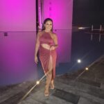 Page Turner Instagram - Experiencing Peace + Plenty with likes of mind .. Dinner in the Nido nest was amazing …. ❤️Sisters . . . And I’m also experiencing a sweat spot on my dress because that Cabo heat did not play with your girl 🤣🤣🤣 #prettylikealady #sweatlikeaman 🤣🙋🏽‍♀️🫣 #athlete #mybodythoughtitwastimetoworkout 🤣🤣 Hotel Viceroy Los Cabos