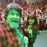 Paige Nicole Mayo Instagram - Repost from WWE HOF-er, the most kind hearted, selfless, most precious soul in #wrestling and Mrs. Foley’s baby boy: @realmickfoley ❤️ Thank YOU, Mick!!!! What an honor to host your panel and get the giggles with you and all the lovely Liverpool fans. ❤️ @comicconlpool @monopolyevents