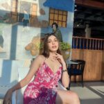 Palak Purswani Instagram - Having a Thai-riffic time in Bangkok 💓 @goldcoastfilmsofficial • • • • #thailand #bangkok #vacationmode #palakpurswani #travelphotography #wanderlust Bangkok, Thailand