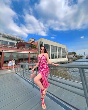 Palak Purswani Instagram - Having a Thai-riffic time in Bangkok 💓

@goldcoastfilmsofficial 
•
•
•
•
#thailand #bangkok #vacationmode #palakpurswani #travelphotography #wanderlust