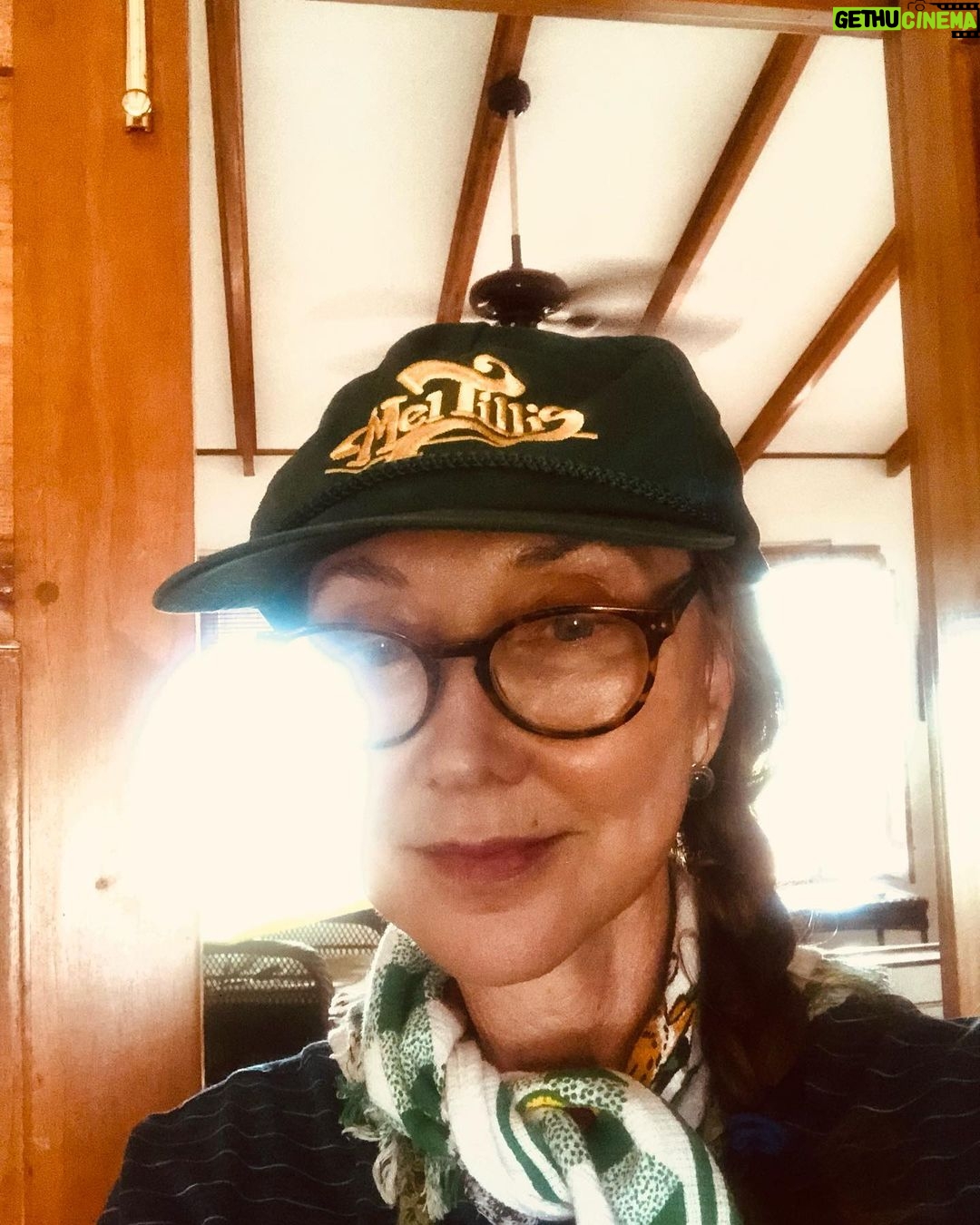Pam Tillis Instagram - If you got any Mel Tillis swag, let’s see it! Happy birthday in Heaven to one of the most Leo Leos ever!!! #meltillis