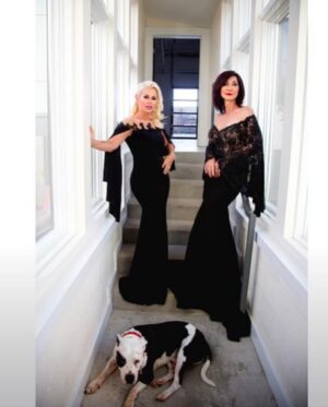 Pam Tillis Instagram - Happy birthday to one of my best buds in the whole world @lorriemorgan59! #happybirthday #lorriemorgan