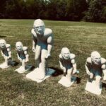 Pam Tillis Instagram - If you are at all considering yard art just remember that groupings always make a stronger statement than a bunch of random items. 😎 #random Nashville, Tennessee