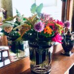 Pam Tillis Instagram - First bouquet of the spring/summer!! #Pickingandgrinning #springfever #I❤️Flowers #plantaholicsanonymous Nashville, Tennessee
