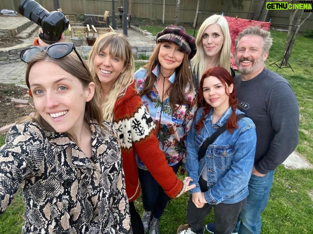 Pam Tillis Instagram - Had a wonderful time working with this crew i.e. the talented ladies (Abigail Breslin, Julia Cox, Risa Rodriguez, Emily Bache) and John Griffin who came along to cheer us on and document. There’ll be some behind the scenes stuff forthcoming. I’m updating my website soon and cooking up some fresh images to go with all the springtime energy I’m pouring into several new projects. Any excuse to play dress up and tromp around the neighborhood. So stay tuned!! Nashville, Tennessee