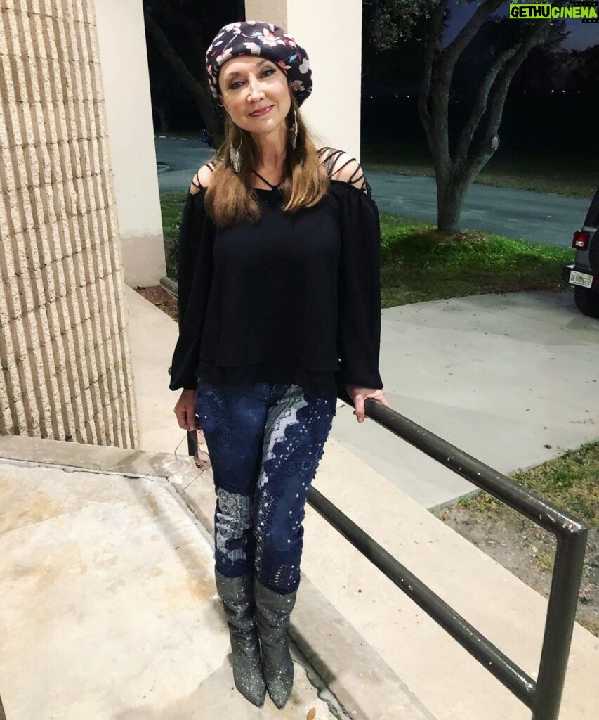 Pam Tillis Instagram - Do you like this outfit okay? Just made it up. My wardrobe is a lot like Mexican food, it’s the same beans, rice, and corn mixed up in 40 different ways 😎 I’ve worn all these pieces bunches of times but in completely different combos. It makes me so happy when I stumble on one I hadn’t thought of before. Maybe it sounds silly but it’s one of lifes little pleasures and one more creative outlet…so go shopping in your closet and try to put something new together….. go for it and don’t be timid!