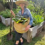 Pam Tillis Instagram - The important thing is to keep growing!! Thank you to Beth Wagner from @knockinroots for coming over and helping me pick some stuff to send to the @nashvillecommunityfridge ! Great place for your extra produce. Stay cool! Stay hydrated!! #summer #gardening #flowers Nashville, Tennessee