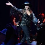 Pam Tillis Instagram - Bossier city was a blast! See you in Conroe, Tx tonight for Texas 90s Fest. #pamtillis #90scountry #maybeitwasmemphis #countrymusic Margaritaville Resort Casino Bossier City