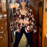 Pam Tillis Instagram - A couple snaps from this weekend on a short Texas run! Let’s celebrate what’s right with our country and try to spread kindness and unity where it’s not, we have so much to be grateful for. Happy 4th!! 🧨🎆 #4thofjuly #happy4th #photodump