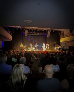 Pam Tillis Instagram - It’s been a great weekend in Texas so far. One more stop tonight in La Grange for the @fayettecofairtx!