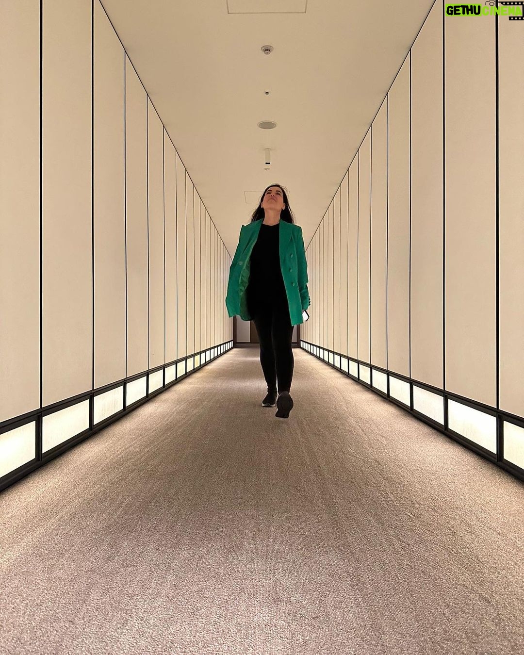 Paola Turci Instagram - 💚 虎ノ門ヒルズ(Toranomon Hills)