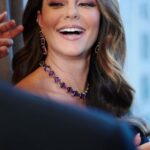 Paolla Oliveira Instagram - 51º International Emmy Awards! Pronta pro Red Carpet. 🤞🏻 #CaraECoragem