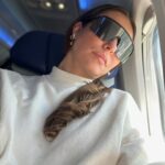 Paolla Oliveira Instagram - Amo viajar ✈️ …Fazendo o caminho ser meta também 😎🎶