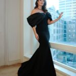 Paolla Oliveira Instagram - 51º International Emmy Awards! Pronta pro Red Carpet. 🤞🏻 #CaraECoragem