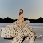Paolla Oliveira Instagram - A fé de ser encantada, onça loba, onça alada. 🐆🖤 Rio de Janeiro, Rio de Janeiro
