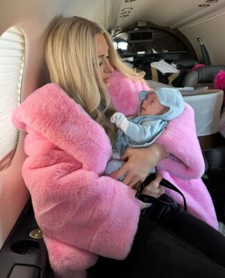 Paris Hilton’s Instagram: Top 10 Photos That Fans Love