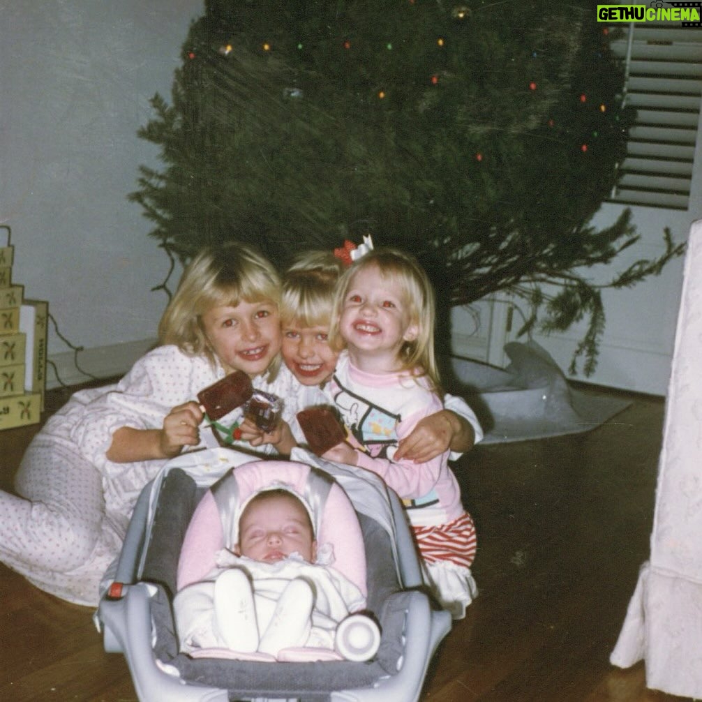 Paris Hilton Instagram - From Christmases past 🥰🎄❤️ So grateful for these memories with my family. These are the happy moments I’m so excited to now recreate for Phoenix and London 🥺
