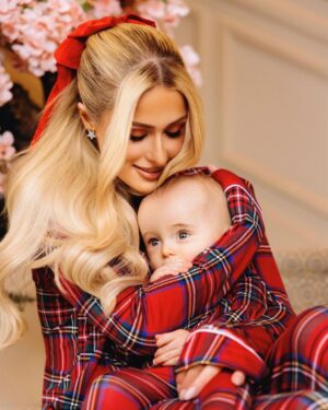 Paris Hilton Instagram - Merry Christmas from the Hilton-Reums! 🎁🎄 At the beginning of 2023, I could never have imagined the happiness and gratitude I would feel in this moment ❤️ My beautiful family of four, my fairytale dream come true! ✨🥹