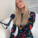 Paris Hilton Instagram - Your announcers are here.❤️‍🔥👯‍♀️✨ I had so much fun with @AlexandraCooper! Listen to the new episode of @CallHerDaddy at the link in my bio! ✨#ThatsHot #CallHerDaddy #CHD Beverly Hills, California