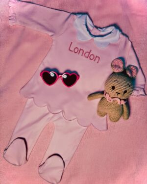 Paris Hilton Instagram - Thankful for my baby girl🥹🩷👶🏼