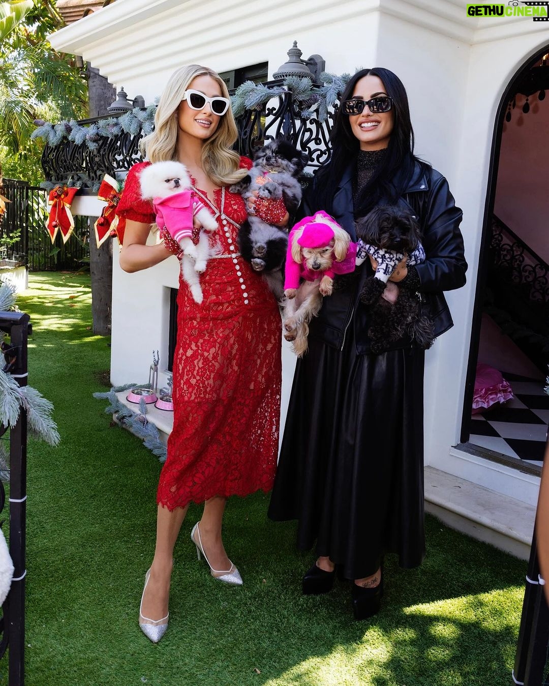 Paris Hilton Instagram - Check out my cozy holiday cooking special with @DDLovato! Join us as we dish out the gossip and whip up delicious treats for our furry friends! πΆβ€οΈ Love you sis! π Watch now on @TheRokuChannel #ThatsHot Beverly Hills, California